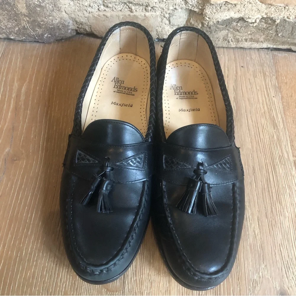 Allen Edmonds black loafers Maxfield size 11 made in the USA Price Firm